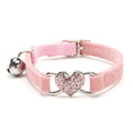Collier chat cœur avec cloche et cristaux en velours