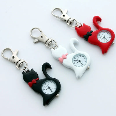 Montre de poche à quartz avec pendentif chat porte-clés